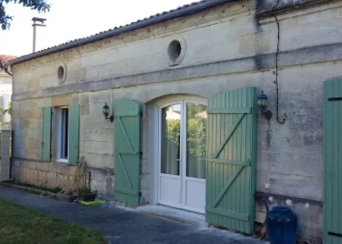 La Petite 3* Comps (Gironde)