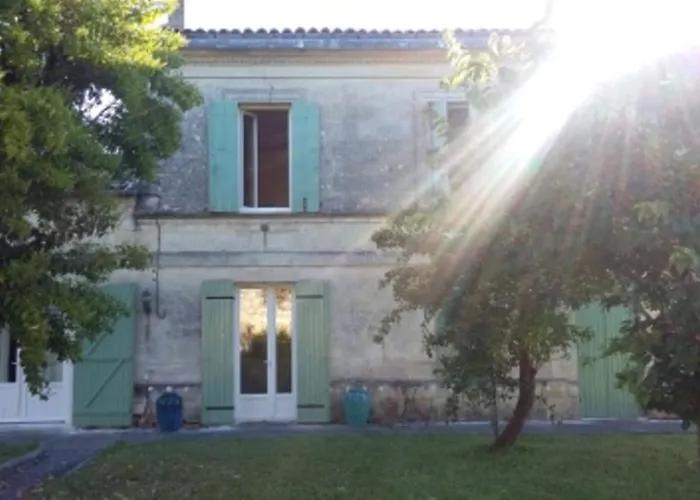 La Petite Bed & Breakfast